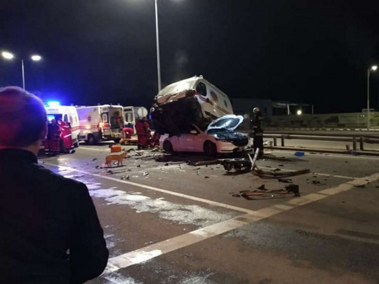 В Виннице «скорая» с пациентом попала в страшную аварию: момент происшествия попал на видео