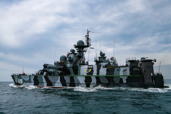 Британия ответит. РФ блокирует Керченский проливСюжет