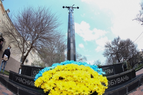 35 лет назад: в Одессе почтили память ликвидаторов аварии на Чернобыльской АЭС