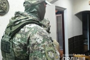 Страшно продавать: в Одессе двое мужчин рассчитались за машину фальшивками 