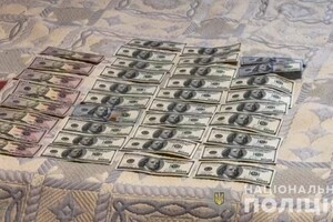 Страшно продавать: в Одессе двое мужчин рассчитались за машину фальшивками 