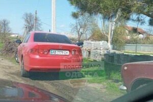 Венок с гранатой: под Одессой преступник случайно подорвал сам себя