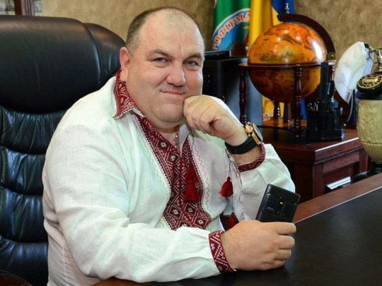 У приміщенні з президентом футбольного клубу української прем'єр-ліги вибухнула граната