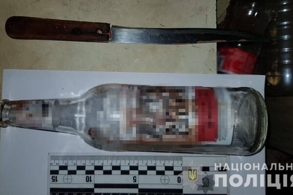 Больше суток в квартире с трупом: в Одессе квартирант зарезал хозяина жилья