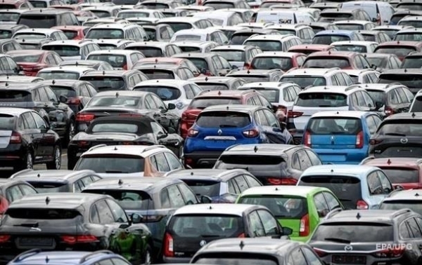 В Украине на треть выросли продажы новых авто