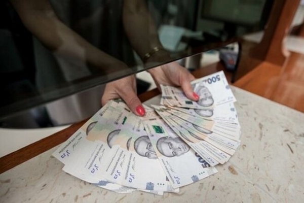 
                                                                        В Украине резко выросли выплаты декретных и больничных
                                                                                                                                                                                                                    