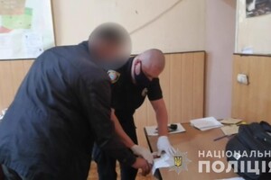 Больше суток в квартире с трупом: в Одессе квартирант зарезал хозяина жилья