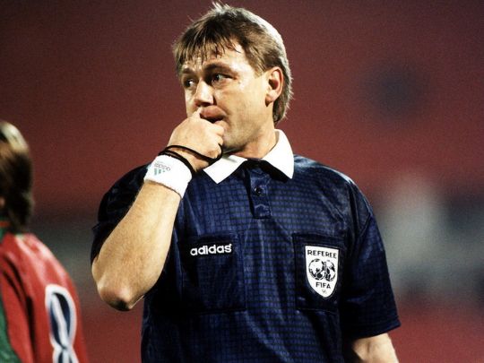 Помер знаменитий футбольний арбітр, який судив фінал ЧС-1994