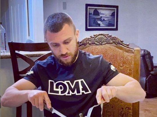 Розмахували ножем перед обличчям: Ломаченко надовго запам'ятає похід до ресторану в Америці