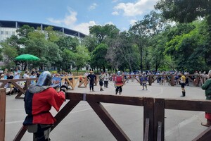 Есть на что посмотреть: в Одессе проходит фестиваль средневековой культуры