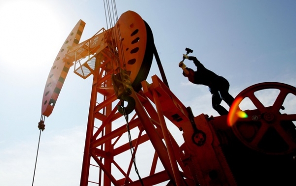 Brent по $100. Нефти предсказывают скорый ростСюжет
