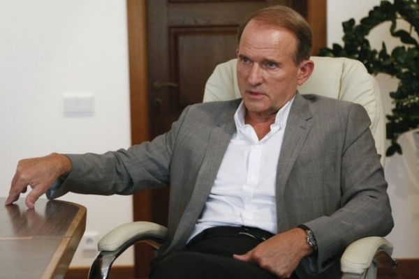 
                                                                        Закарпатская организация партии "Слуга народа" пошла против Зеленского ради Медведчука
                                                                                                                                                                                                                    