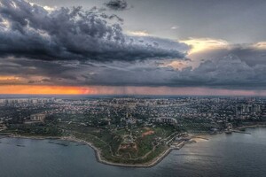 Облако в форме дракона и двойная радуга: чем одесситам запомнилась непогода
