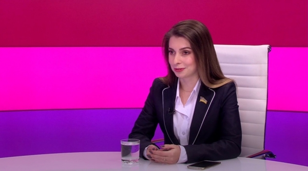 Одесские депутаты попросили Зеленского как-то повысить рождаемость в стране