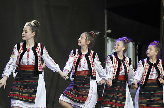 Одесский фольклорный фестиваль начался в Горсаду