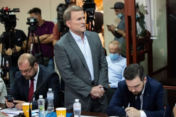 
                                                                        Медведчук в суде разгромил всю "доказательную базу", собранную против него стороной обвинения
                                                                                                                                                                                                                    