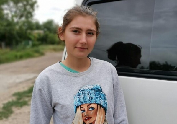 Не выходит на связь: в Одесской области пропала молодая девушка