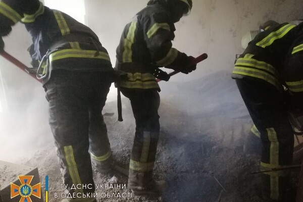 В жилой квартире на Молдаванке рухнул потолок: есть погибшие