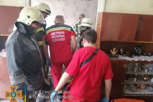 В жилой квартире на Молдаванке рухнул потолок: есть погибшие