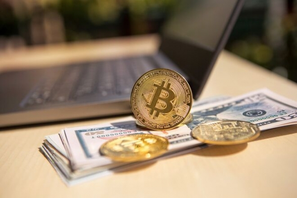 
                                                                        В Киеве аферисты заработали 250 млн грн на фейковой криптобирже
                                                                                                                                                                                                                    