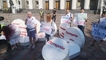 
                                                                        Тяжелобольные пациенты принесли депутатам "Потерпин" и требуют легализовать каннабис
                                                                                                                                                                                                                    