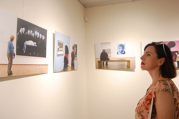 Фотограф Борис Бухман открыл юбилейную выставку в Горсаду