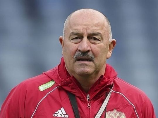«Нас не звільниш!»: Черчесов удостоївся пародії за провал збірної Росії на Євро-2020