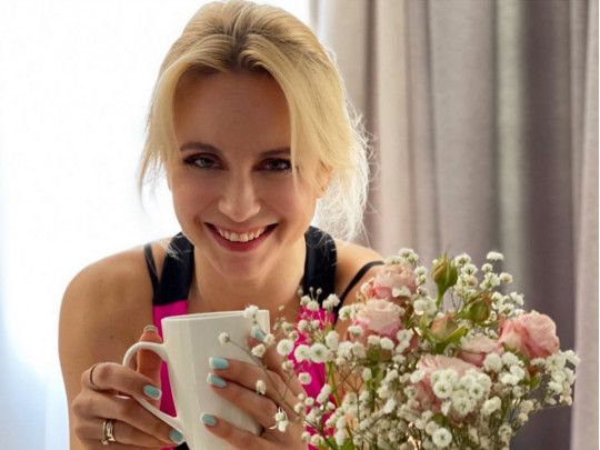 «Насправді я не блондинка»: Лілія Ребрик про здатність спати по п'ять хвилин, повагу до ліні й перший в житті лікарняний