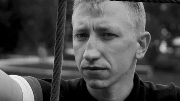 Белорусский оппозиционер повесился слишком высоко для своего роста — киевская полиция
