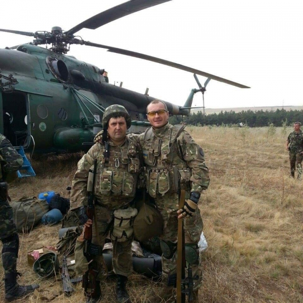 «Під час затишшя на щось присів. Потім зрозумів, що це були тіла загиблих хлопців»: розповідь очевидця Іловайської трагедії