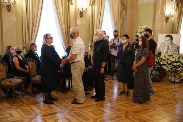У Києві поховали першого главу СБУ, колишнього прем'єр-міністра Євгена Марчука