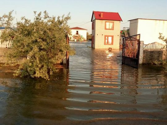У затопленій Кирилівці провели свою «Олімпіаду»: в мережі сміються