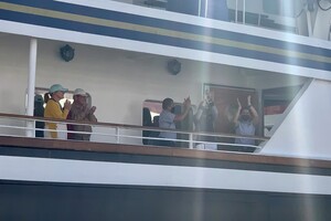 После долгого перерыва: в Одесский порт зашел круизный лайнер SeaDream II