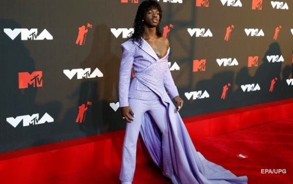 Клип Тани Муиньо для Lil Nas X победил на MTV VMA