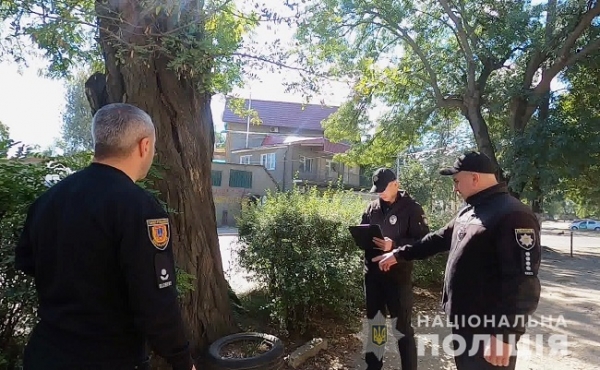 В Малиновском районе 40-летний мужчина домогался 14-летней девушки