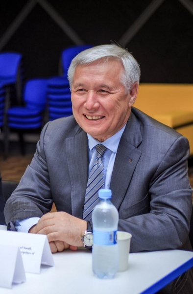 Усі хочуть бачити нас селюками. Європа штовхає Україну в цивілізаційний глухий кут, — Юрій Єхануров