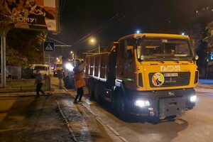 Новый рейд: напротив "Южного" рынка в Одессе разогнали стихийных торговцев