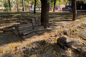 На Молдаванке начали капремонт сквера "Регенсбург": что здесь появится