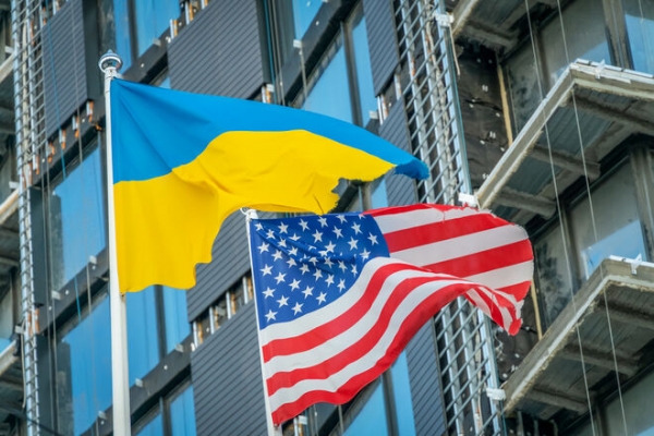 
                                                                        США озвучили новые условия въезда в страну для украинцев
                                                                                                                                                                                                                    