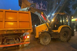 Новый рейд: напротив "Южного" рынка в Одессе разогнали стихийных торговцев