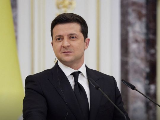 Задовольняючи амбіції, Зеленський збирається запустити перевибори і не допустити до них Медведчука, — експерт