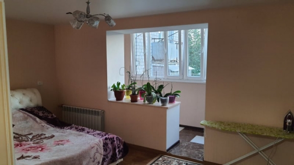 Новому врачу котовской больницы купят двухкомнатную квартиру 