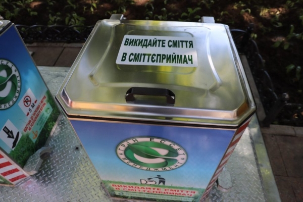 На одесских мусорниках тоже появятся QR-коды 