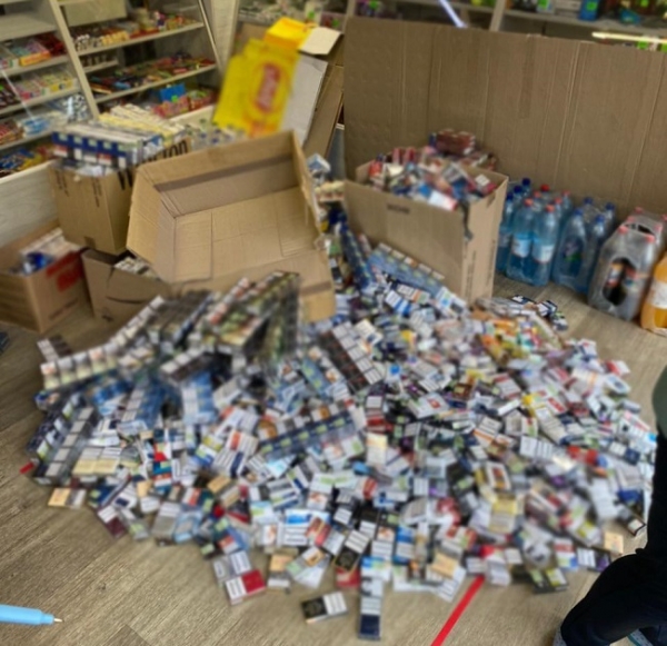 Одесская полиция обнаружила более 700 бутылок безакцизного алкоголя на «Книжке»