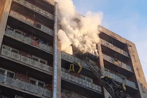 В Одессе загорелось общежитие: часть города может остаться без света