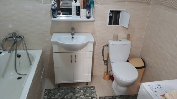 Новому врачу котовской больницы купят двухкомнатную квартиру 