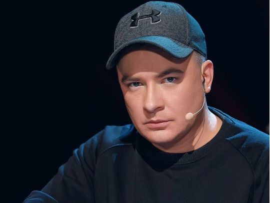 Санта мчить до України: Андрій Данилко презентував новий новорічний супер-хіт Вєрки Сердючки