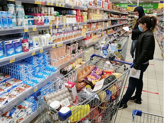 Свинина, хліб та молоко: які продукти та на скільки подорожчають до лютого