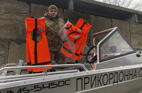 Помощь Евросоюза: Аккерман получил два катера для охраны границ