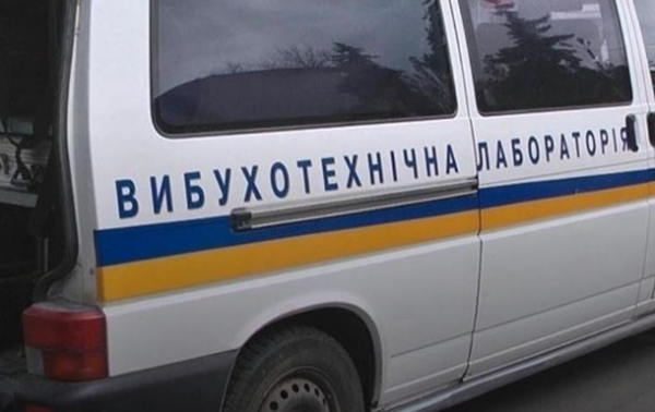 В Киеве "минировали" ТРЦ: тысячу людей эвакуировали